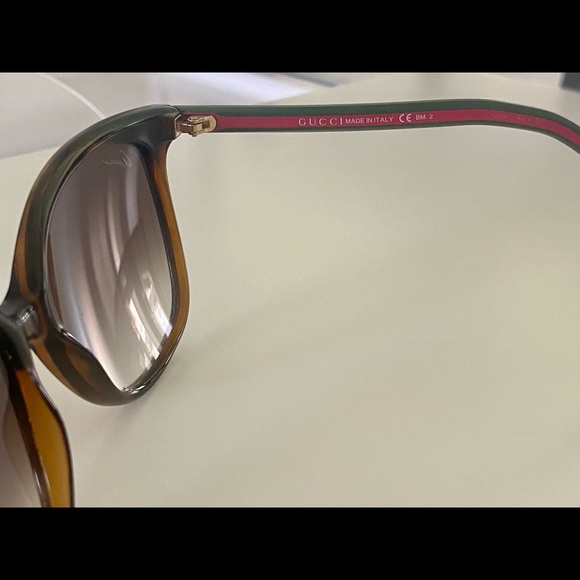 Gucci Women’s Sunglasses main image 5